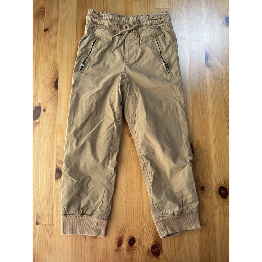 Baby GAP Tan Lined Jogger Pants Zip Pockets Size 5‎